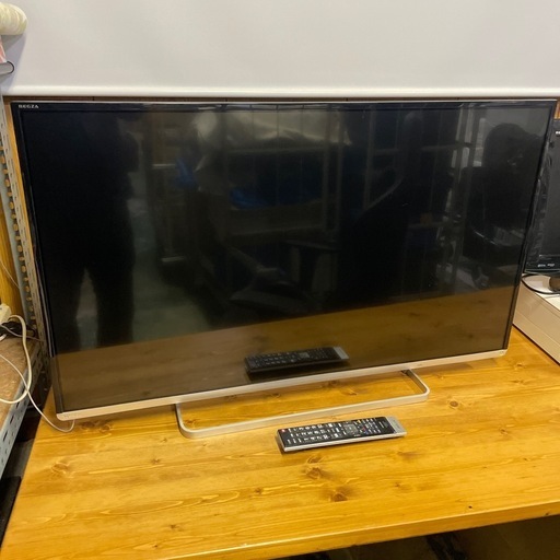 東芝42インチ液晶　TOSHIBA REGZA 42J8のジャンク品