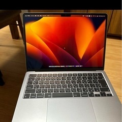 MacBook air M2 13インチ　256GB