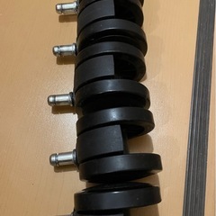 【10/18在庫あり】【使用期間1年】オフィスチェア　高機能　タンスのゲン　　　　　　の画像