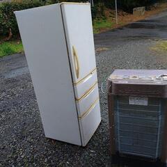 不要な冷蔵庫と洗濯機他