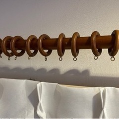木製カーテンレールの画像