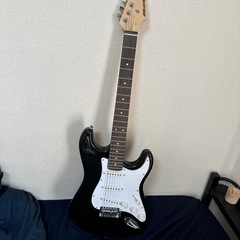 エレキギター　傷なしほぼ新品