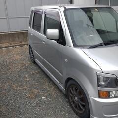 SUZUKIのワゴンRの画像