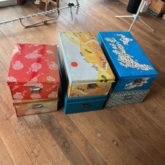 昭和レトロ　ブリキ衣装ケース