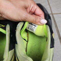 【お取引中】NIKE　AIRMAX　黒×黄色　汚れ破れありの画像