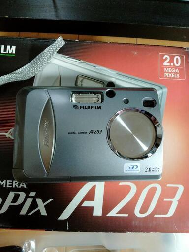 当時物　FUJIFILM FinePix A203　付属品有　動作確認済み
