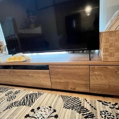 ロウヤ　180センチ　テレビ台