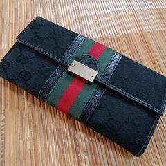 GUCCI長財布