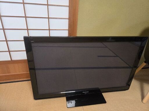 液晶テレビ