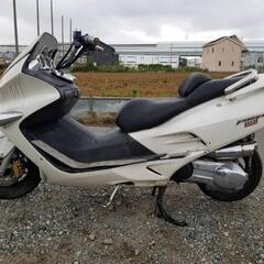 物価高騰にも負けじと値下げ!！　ホンダ　フォルツァ　MF06　書類有　レストアベース　部品取り　直接引き取り大歓迎♪　土日もOK！　さいたま市桜区発の画像