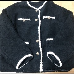 ジャケット パール装飾付きサイズSの画像