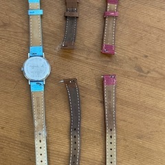 agnes b.  レディースウォッチ　中古の画像