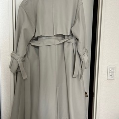natural beauty basic トレンチコートの画像