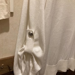 UNTITLED ホワイト ニット 2サイズ　の画像