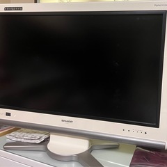シャープ　液晶テレビ　　LC-32D10