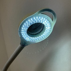 スタンドLEDライトの画像