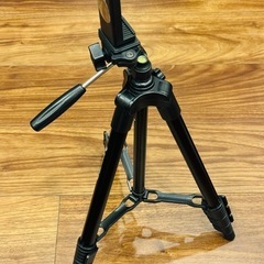 【中古】スマホ三脚120cm(Fotopro)4段階 調節 小型 3WAY 雲台 収納袋 スマホ用 スマホホルダー iPhone Android ビデオカメラ カメラ デジカメ 一眼レフ 対応 アルミ製 DIGI-204 BK ブラックの画像