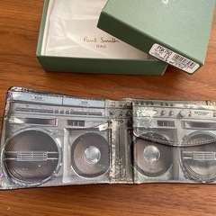 Paul Smith 二つ折　財布　ブラック　の画像
