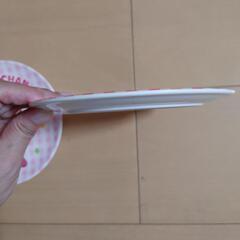 アンパンマンお皿の画像