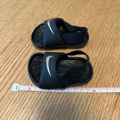 ナイキ　ベビーサンダルの画像