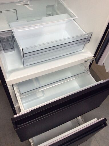 （11/23受渡済）YJT9667【TOSHIBA/東芝 3ドア冷蔵庫】美品 2021年製 GR-T36SC-KZ 家電 キッチン 冷