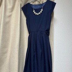 パーティードレス