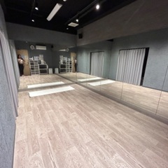 初心者向けヨガ🧘‍♀️無料体験中の画像