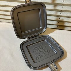 燕三条製 TSBBQ ホットサンドメーカー 限定色シルバーの画像