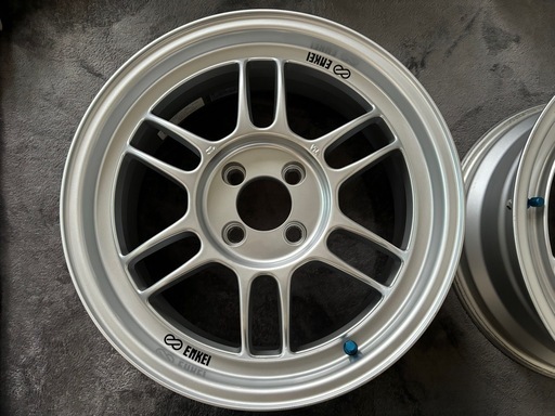美品】ENKEI RPF1 16インチ7J+35 PCD100 4H 2本 (しびしん) 帯広