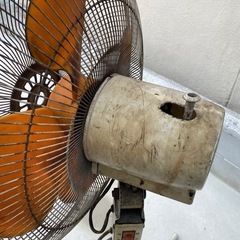 工場扇風機の画像