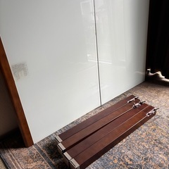 【中古】ガラステーブル 広さ調節可能 リビングテーブルの画像