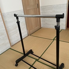 ハンガーポールの画像