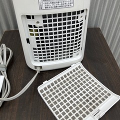 SHARP シャープ セラミックヒーター ヒーター 人感センサー付セラミックファンヒーター 人感センサー 暖房器具 暖房機 暖房 暖房機器 防寒 寒さ対策 ヒーター の画像
