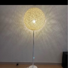 値下げ中！IKEA オシャレなフロアランプ　2個セット
　IKEA イケア の画像