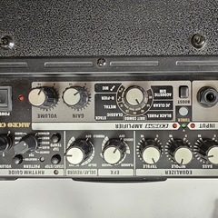ギターアンプ　電池駆動の画像