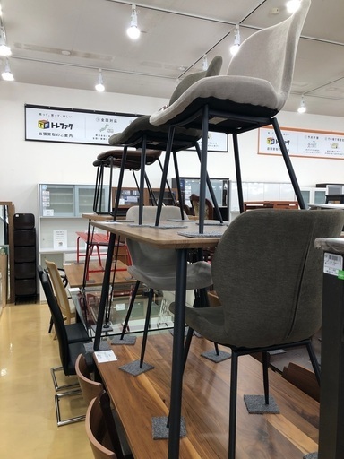 【軽トラック貸出サービス有】　ダイニング５点セット　DTー449