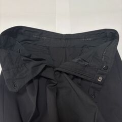 REDA NICOLE SEDUCTION チャコールグレースーツ 3ボタン 総裏の画像