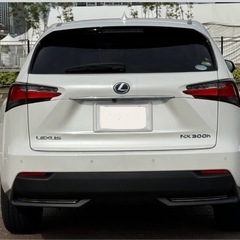 レクサスNX 300h バージョンL サンルーフ 赤茶革シート【禁煙車】の画像
