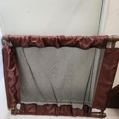 ベビーフェンス、ベビーガード、ペットガード