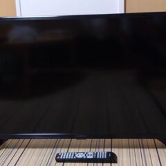 【値下げ】山善 キュリオム 32型 液晶テレビ QRT-32W2K