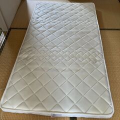 マットレス（シングル三つ折り、ポケットコイル入り）