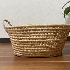ラウンドバスケットの画像