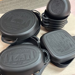 キャンプ用品　プラスチック皿　アウトドア食器の画像