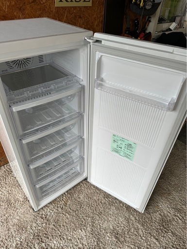 J1502 三菱 冷凍庫 2013年 121L