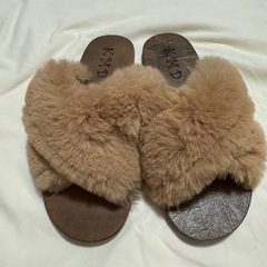 🌼美品　モコモコ　ファーサンダル　36の画像