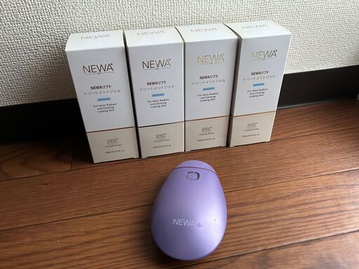 定価80000円 【美顔器】NEWA 肌のひきしめ　本体+ジェル4本付