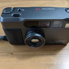 動作可コンタックスCONTAX T2 コンパクトフィルムカメラ　カバー付きの画像