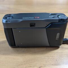動作可コンタックスCONTAX T2 コンパクトフィルムカメラ　カバー付きの画像