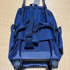 お買い物に キャリー付きリュックの画像