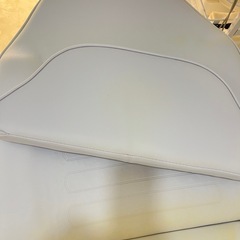 ２２日まで要相談！引き渡し表参道エステベッドの画像